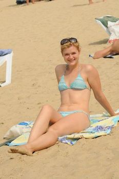 Дарья Калмыкова в бикини на фестивале «Кинотавр» фото #5