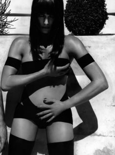 Горячая Брук Шилдс в эротической фотосессии для журнала Kurv фото #6