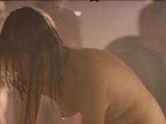 Полностью голая Наталья Данилова в фильме «Американка» фото #12