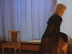 Ольга Понизова оголила грудь в сериале «Бандитский Петербург 3: Крах Антибиотика» фото #6