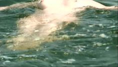 Сочная голая грудь Светланы Ходченковой в фильме «Благословите женщину» фото #18