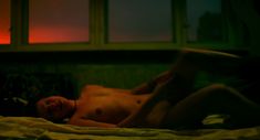 Голые сиськи Агнии Кузнецовой в фильме «Да и да» фото #20