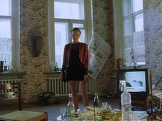 Красотка Анна Синякина засветила трусики в фильме «День полнолуния» фото #1