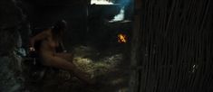 Полностью голая Дарья Екамасова в фильме «Жила-была одна баба» фото #11