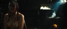 Полностью голая Дарья Екамасова в фильме «Жила-была одна баба» фото #22
