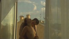 Голые сиськи Елены Поляковой в сериале «Замыслил я побег...» фото #68