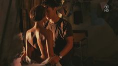 Ксения Алферова засветила грудь в фильме «Зеркальные войны: Отражение первое» фото #2