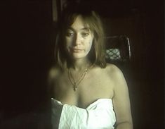 Голая грудь Ларисы Гузеевой в фильме «СВ. Спальный вагон» фото #1