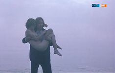 Полностью голая Динара Друкарова в фильме «Сердце медведицы» фото #8