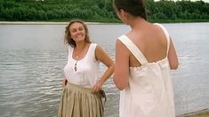 Сексуальная Наталья Андрейченко оголила грудь и попу в сериале «Тихий Дон» фото #2