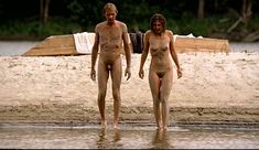 Полностью голая Полина Агуреева в фильме «Эйфория» фото #9