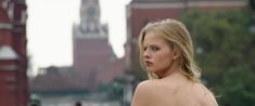 Александра Бортич снялась голой в фильме «Неуловимые: Бангкок» фото #8