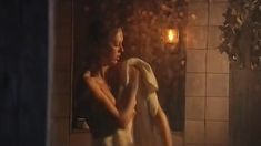 Голая грудь Анны Хитрик в фильме «Падающая звезда» фото #4