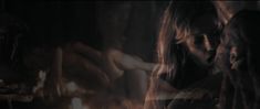 Голая попа Аннабелль Уоллис в фильме «Меч мести» фото #4