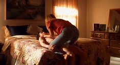 Маив Куинлэн снялась голой в фильме «Кен Парк» фото #2