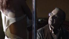 Оксана Скакун оголила грудь в фильме «Шпильки 3» фото #3