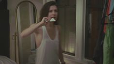 Ольга Дыховичная оголила грудь в фильме «Велкам хом» фото #6