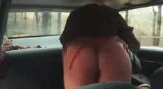 Орхидея де Сантис оголила грудь и попу в фильме «Простушка» фото #11