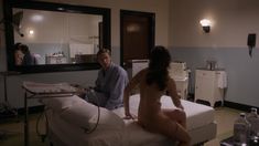 Голая задница Ромины Боволини в сериале «Мастера секса» фото #5