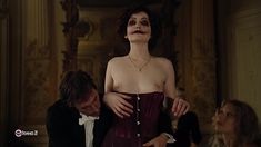 Голые сиськи Селин Саллетт в фильме «Дом терпимости» фото #3