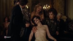 Голые сиськи Селин Саллетт в фильме «Дом терпимости» фото #6