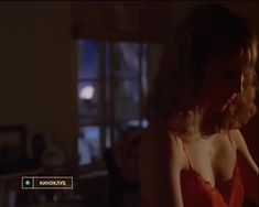 Голая грудь Тери Гарр в фильме «От всего сердца» фото #27