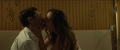 Голая грудь Хании Амар в фильме «Случай в отеле «Нил Хилтон»» фото #7