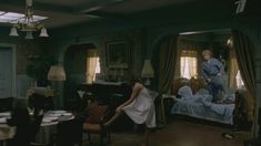 Христина Попандопуло засветила грудь в сериале «Есенин» фото #5