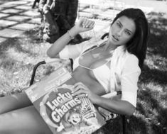 Адриана Лима в эро фотосессии для журнала Esquire фото #10