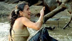 Алиси Брага оголилась в фильме «Знает только Бог» фото #15