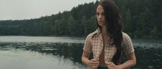 Голая Алисия Викандер в фильме «Королевские драгоценности» фото #1