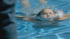 Голая Ариэль Кеббел в фильме «После» фото #3