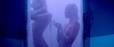 Голая Белла Хиткот в фильме «Неоновый демон» фото #1