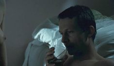 Полностью голая Богуслава Павелец в фильме «Случай» фото #9