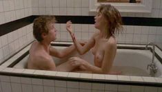 Голая Бриджит Фонда в фильме «Ария» фото #5