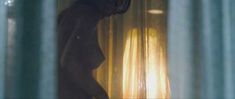 Голая Виктория Хилл в фильме «Декабрьские мальчики» фото #7