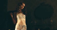 Голая Гайте Янсен в сериале «Острые козырьки» фото #8