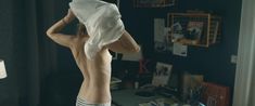 Голая грудь Гитте Уитт в фильме «Порнояйца» фото #4