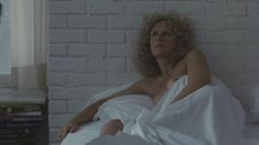 Голая Гленн Клоуз в фильме «Роковое влечение» фото #9