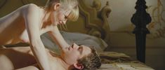 Голая Джоанна Пейдж в фильме «Реальная любовь» фото #8