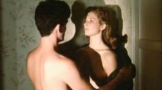 Голая грудь Джоэли Ричардсон в фильме «Уэзерби» фото #1