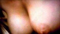 Голая Дэбби Рошон в фильме «Человек из ниоткуда» фото #7