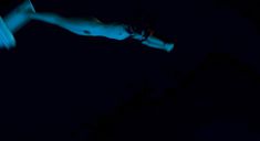 Голая Жюдит Шемла в фильме «Двойная жизнь Камиллы» фото #2