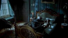 Голая Зои Таппер в сериале «Отчаянные романтики» фото #3