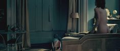 Голая Зои Таппер в фильме «Кровь» фото #1