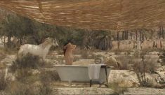 Голая Каролин Давернас в фильме «Чемоданы Тульса Люпера, часть 1. Моабская история» фото #4