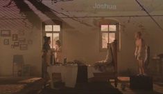 Голая Каролин Давернас в фильме «Чемоданы Тульса Люпера, часть 1. Моабская история» фото #11