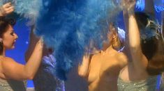 Голая Келли Райлли в фильме «Миссис Хендерсон представляет» фото #16