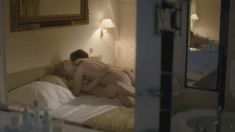 Голая Клеманс Поэзи в фильме «Туннель» фото #1