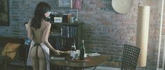 Голая Леа Кейрнс в фильме «88 минут» фото #7